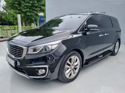 Kia Canival · 2017 год