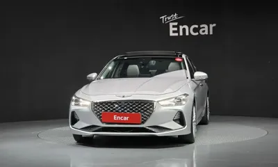 Genesis G70 2019, 62345 км, за 15688.59 USD