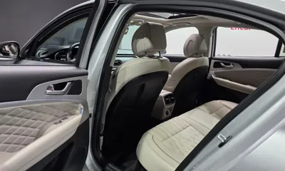 Genesis G70 2019, 62345 км, за 15547.76 USD - фото 11