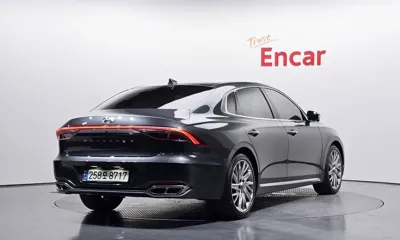 Hyundai Grandeur 2021, 56549 км, за 18019.79 USD