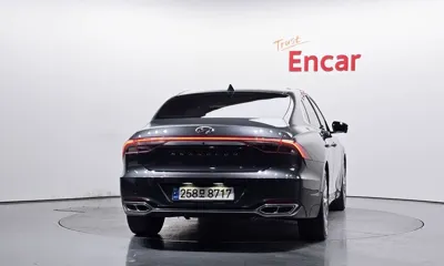Hyundai Grandeur 2021, 56549 км, за 18019.79 USD