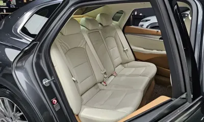 Hyundai Grandeur 2021, 56549 км, за 18019.79 USD - фото 33