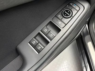 Genesis G80 2018, 103401 км, за 11093.61 USD - фото 12