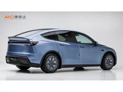 Tesla Model Y L 2025, 24000 км, за 40894.57 USD