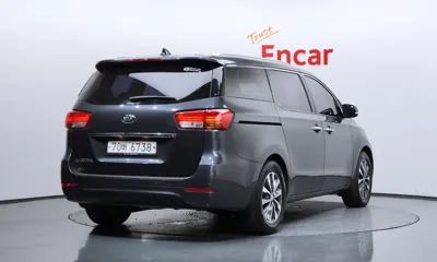Kia Canival 2018, 100196 км, за 9321.26 USD