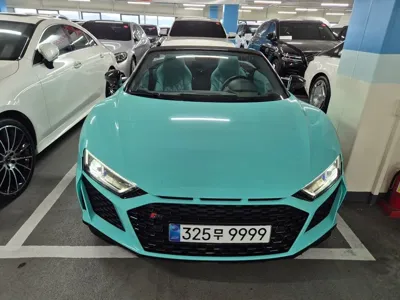 Audi R8 · 2021 год