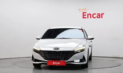 Hyundai Avante 2021, 136304 км, за 10245.91 USD