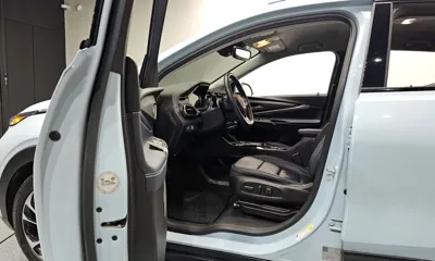 ChevroletGMDaewoo 볼트 EUV 2023, 64250 км, за 15796.65 USD - фото 10