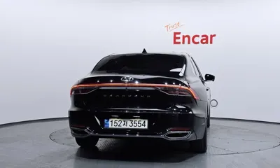 Hyundai Grandeur 2023, 127333 км, за 14205.48 USD