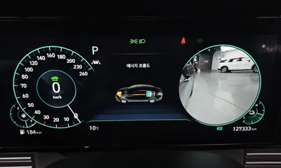 Hyundai Grandeur 2023, 127333 км, за 14205.48 USD - фото 8