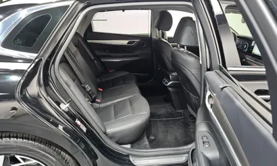 Hyundai Grandeur 2023, 127333 км, за 14205.48 USD - фото 12
