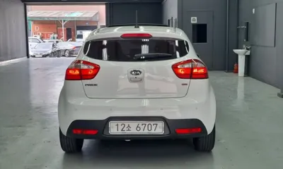 Kia Pride 2012, 104084 км, за 3185.33 USD