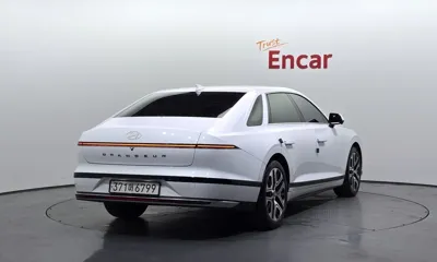 Hyundai Grandeur 2023, 58391 км, за 22311.93 USD
