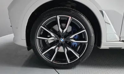 BMW X7 2022, 92857 км, за 64246.74 USD