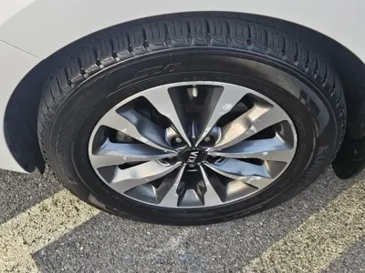 Kia Canival 2015, 223250 км, за 4886 USD