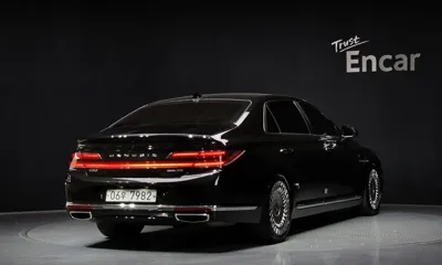 Genesis G90 2019, 213015 км, за 16075.88 USD