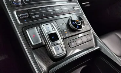 Hyundai Santafe 2022, 84399 км, за 16622.5 USD - фото 9