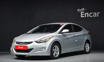 Hyundai Avante · 2012 год