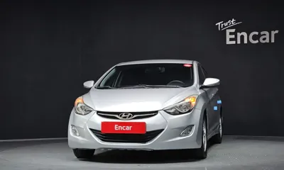 Hyundai Avante 2012, 110981 км, за 2312.52 USD