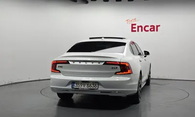 Volvo S90 2021, 121237 км, за 13245.02 USD