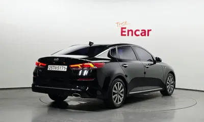 Kia K5 2019, 182337 км, за 5507.42 USD
