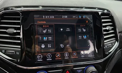 Jeep Cherokee 2019, 58872 км, за 14238.4 USD - фото 15
