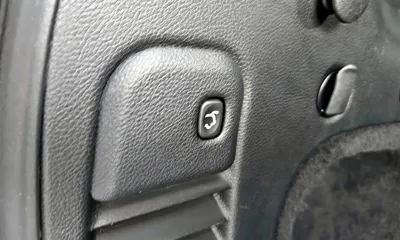 Jeep Cherokee 2019, 58872 км, за 14238.4 USD - фото 20