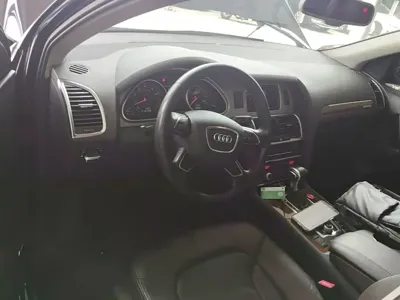 Audi Q7 2015, 180900 км, за 14180.43 USD - фото 10