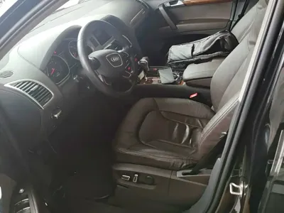 Audi Q7 2015, 180900 км, за 14180.43 USD - фото 15