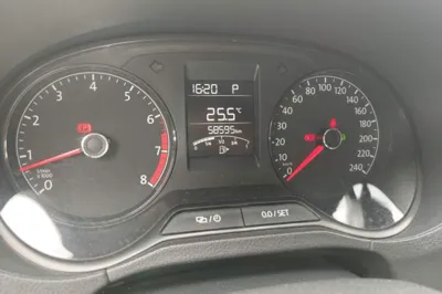 Volkswagen Polo 2016, 58500 км, за 7014 USD - фото 9