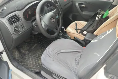 Volkswagen Polo 2016, 58500 км, за 7014 USD - фото 12