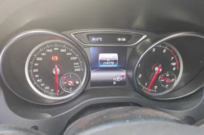 Mercedes-Benz GLA 2018, 119700 км, за 9675 USD - фото 12