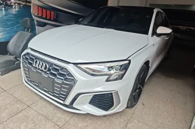 Audi A3 · 2021 год