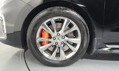 Kia Canival 2020, 103237 км, за 12251.65 USD