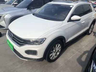 Volkswagen T-Roc · 2021 год