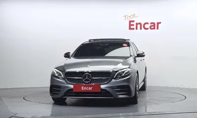Mercedes-Benz E-Class 2017, 139181 км, за 19957.09 USD