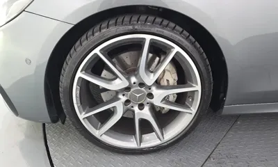 Mercedes-Benz E-Class 2017, 139181 км, за 19957.09 USD