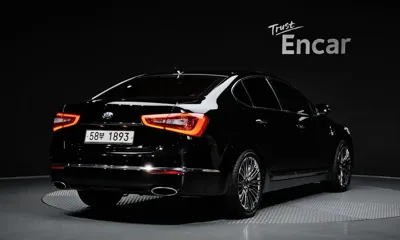 Kia K7 2015, 61978 км, за 6180.07 USD