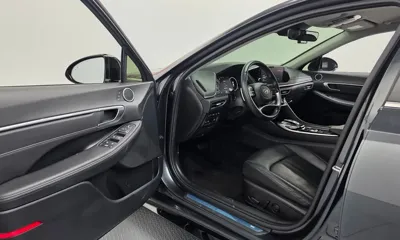 Hyundai Sonata 2023, 56970 км, за 18735.38 USD - фото 10