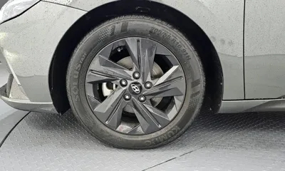 Hyundai Avante 2021, 39769 км, за 14238.4 USD
