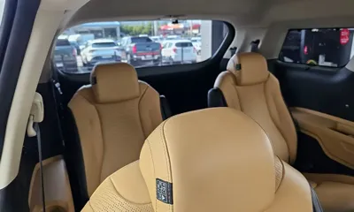 Kia Canival 2023, 41274 км, за 17657.87 USD - фото 29