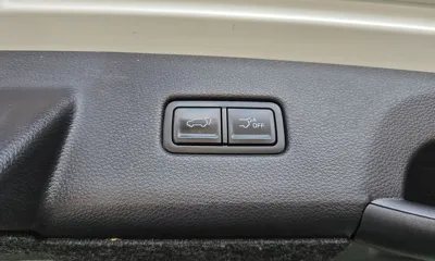 Kia Canival 2023, 41274 км, за 17657.87 USD - фото 32