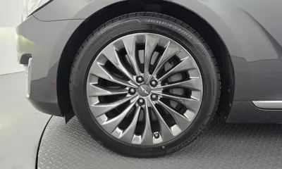 Genesis EQ900 2017, 101417 км, за 15633.2 USD