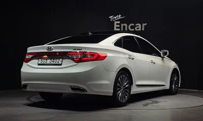 Hyundai Grandeur 2013, 128899 км, за 5222.11 USD