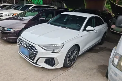 Audi A3 · 2021 год