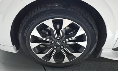 Kia Canival 2023, 68339 км, за 18851.97 USD