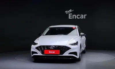 Hyundai Sonata 2021, 93496 км, за 11954.8 USD