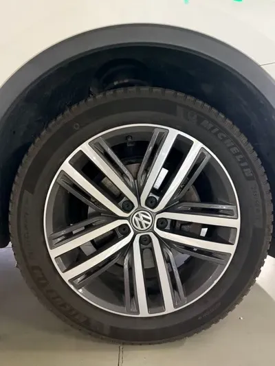 Volkswagen Tiguan 2020, 110790 км, за 14846.64 USD