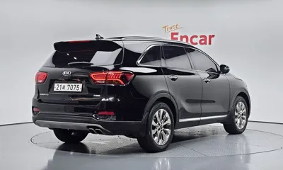 Kia Sorento 2018, 143090 км, за 10553.75 USD