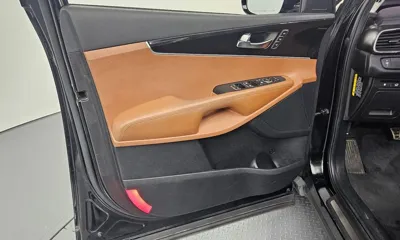 Kia Sorento 2018, 143090 км, за 10553.75 USD - фото 24